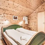 Veganeset I By Interhome